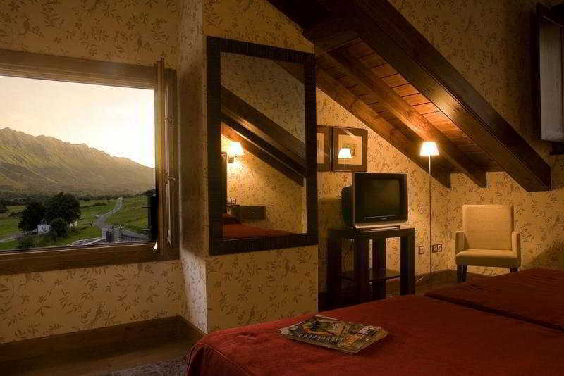 Hotel Balcon De La Cuesta Andrín Extérieur photo