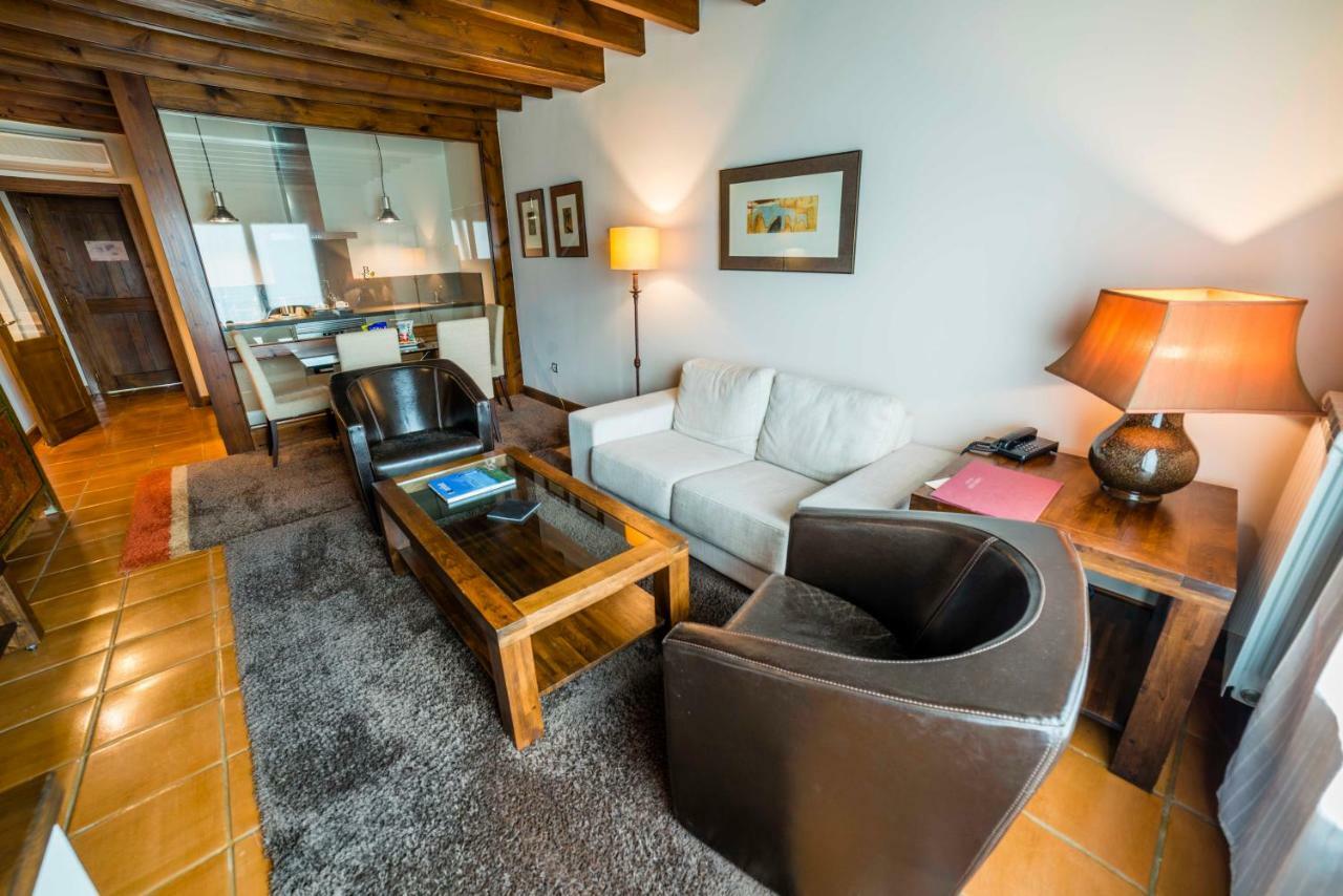 Hotel Balcon De La Cuesta Andrín Extérieur photo