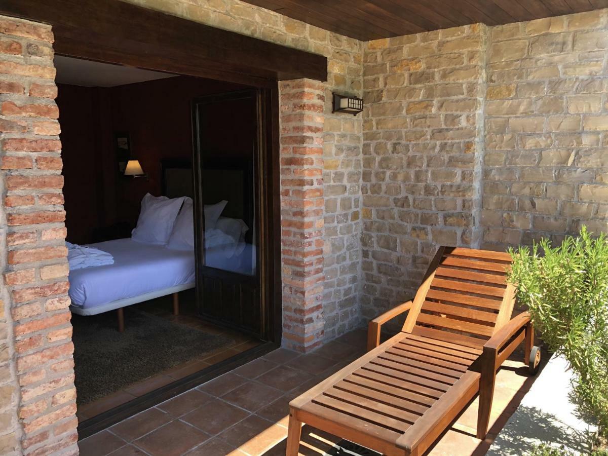 Hotel Balcon De La Cuesta Andrín Extérieur photo